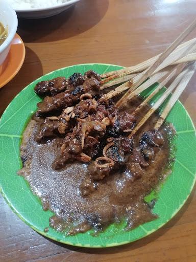 https://horego-prod-outlets-photos.s3.ap-southeast-3.amazonaws.com/horego.com/tebet/restaurant/warung-sate-pak-min-solo-sido-mampir/review/thumbnail/af1qipnjucoui0ouanxletwxrexds-wgcmm4x2yxx1va.jpg