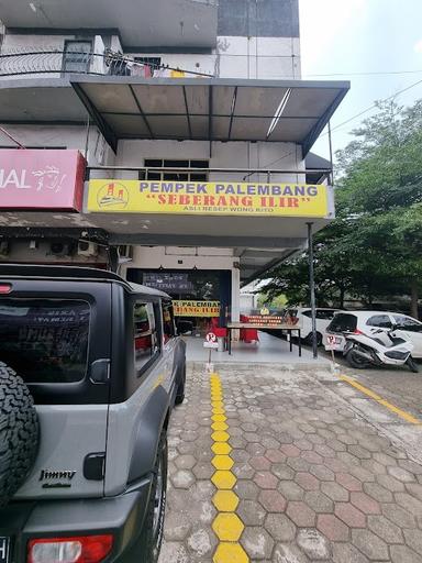 https://horego-prod-outlets-photos.s3.ap-southeast-3.amazonaws.com/horego.com/tegalsari/restaurant/pempek-palembang-seberang-ilir/review/thumbnail/af1qipne9j4fh9ugibzz_1xh9hplyq_g2odhi5c1bxw1.jpg