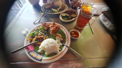 Ayam Penyet Surabaya review