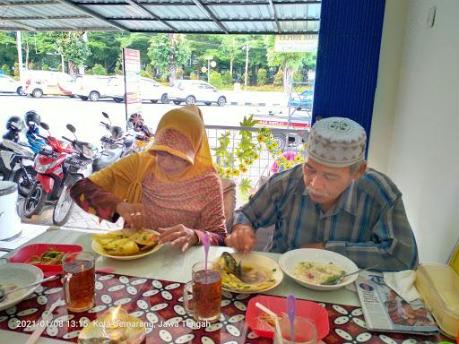 Rm.Gulai Kepala Ikan Pak Umar review