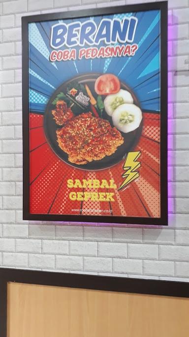 https://horego-prod-outlets-photos.s3.ap-southeast-3.amazonaws.com/horego.com/tingkir/restaurant/rocket-chicken-jendsud/review/thumbnail/af1qipowo2et_aiwsvzzobju-sxizi9uy3ttnktqpezj.jpg