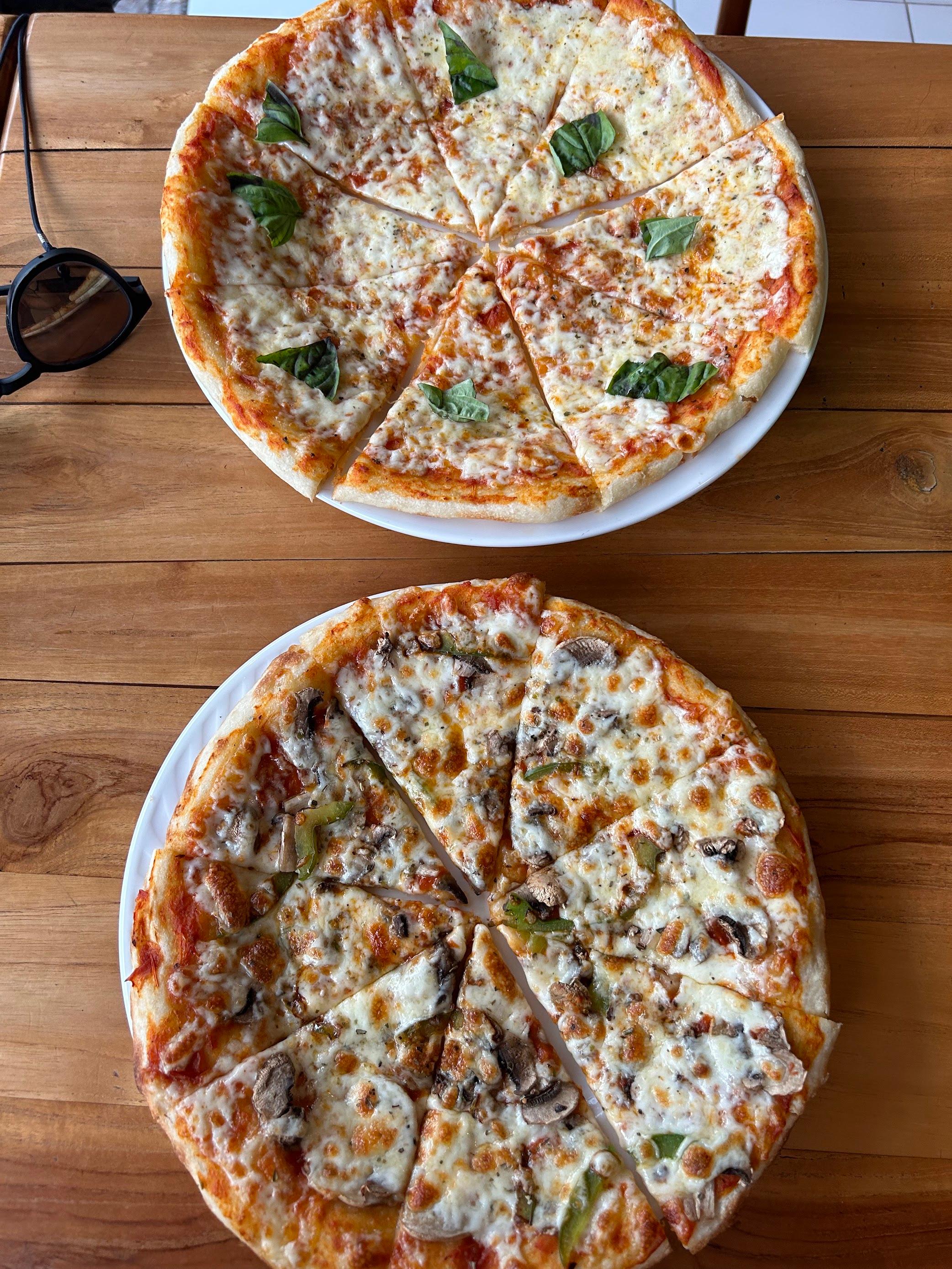 Pesona Pizza Warung review