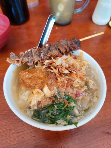 https://horego-prod-outlets-photos.s3.ap-southeast-3.amazonaws.com/horego.com/ungaran-barat/restaurant/soto-ayam-sate-kerang-cipto-roso-i/review/thumbnail/af1qipogg5aifu0o7-mioh9v3pfx-mvguhefmoj7ky53.jpg