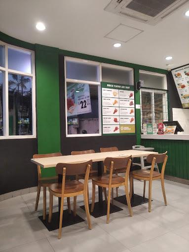 https://horego-prod-outlets-photos.s3.ap-southeast-3.amazonaws.com/horego.com/wonocolo/restaurant/wingstop-jemursari/review/thumbnail/af1qippjw_4opnt8fiogn8xji0v2il6syjbe4-xwgty3.jpg