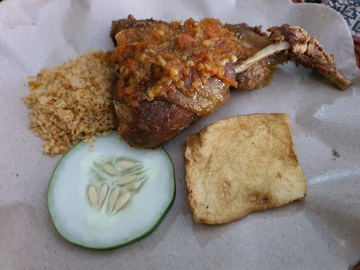 Ayam Goreng Nelongso review