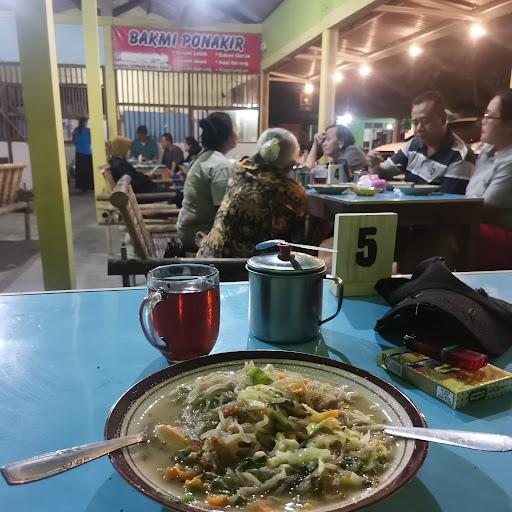 Warung Bakmi Ponakir review