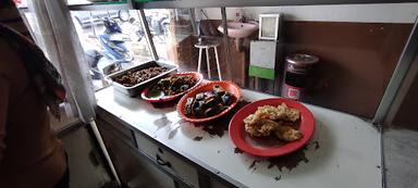 WARUNG NASI IBU HJ. TASIK