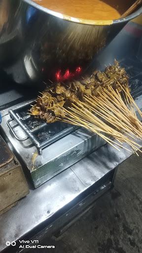 SATE PADANG PARIAMAN KAMI SAIYO GERLONG