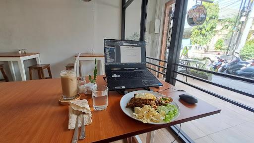 Bali Intan Cafe review