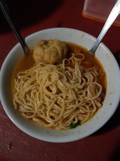 MIE AYAM PETRUK GAJAH MUNGKUR