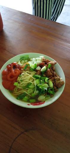 MIE AYAM & SOTO AYAM MBAK ANIK