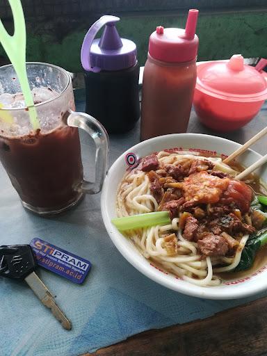 MIE AYAM DAN BAKSO MBAK RINI