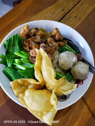 MEI AYAM & BAKSO SOLO MANDIRI