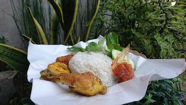 AYAM GORENG SAMBAL BAWANG